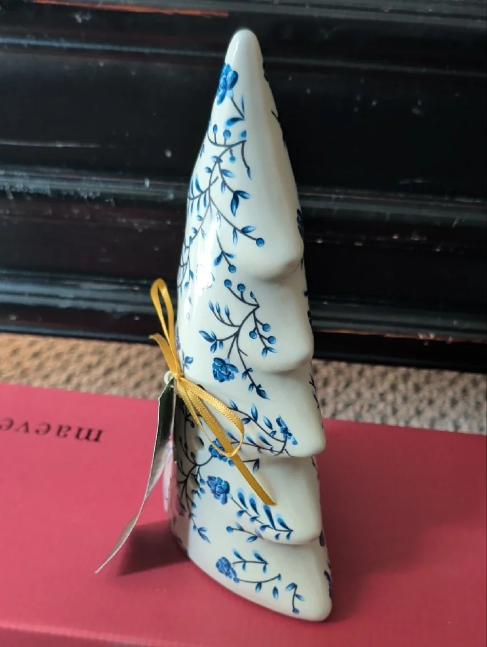 NWT Balsam Fir Ceramic Holiday Tree - White with Blue Floral